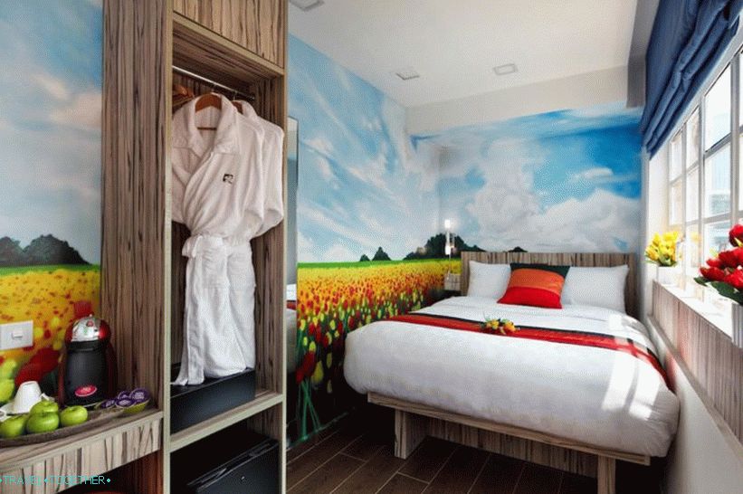 10 unusual Singapore hotels - my selection