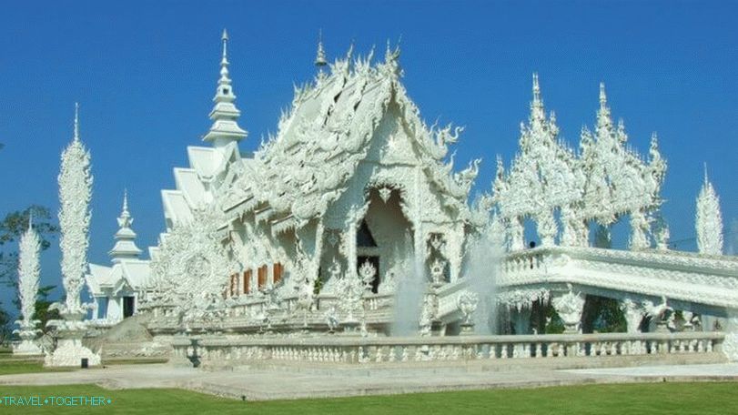Wat Rong Khun Temple in Chiang Rai