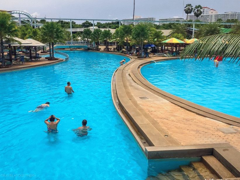 Water Park Pattaya Park - cheap and shabby
