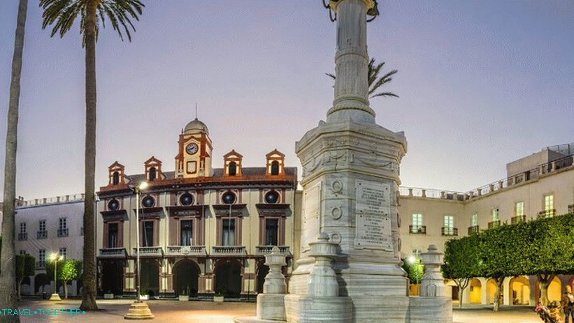 Constitution Square 