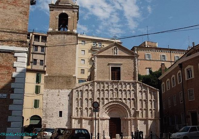 Church of Santa Maria della Piazza in Ancona