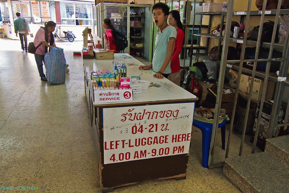 Luggage storage at the bus station Chiang Mai - an old building