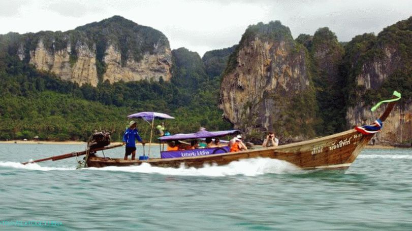 Longtail rental in Thailand