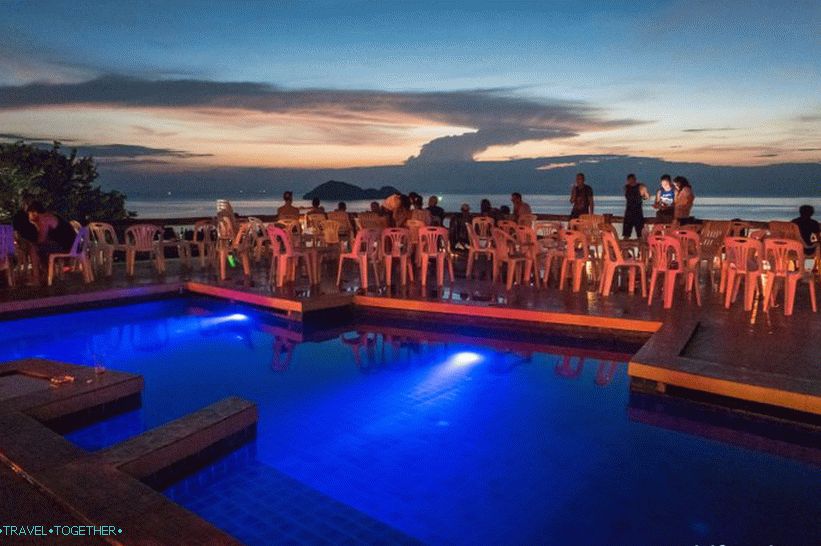 Bar Amsterdam on Phangan - a cult place with sunsets
