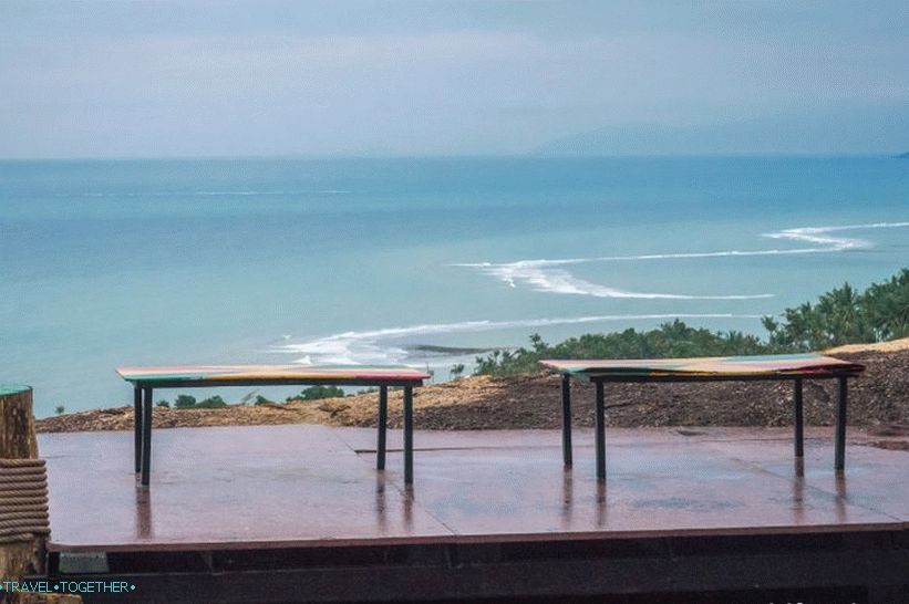 Samui Camp Bar - the best point on Samui and the terrible Buddha in the forest