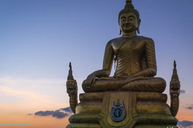 Big Buddha on Phuket and the lookout - the main attraction