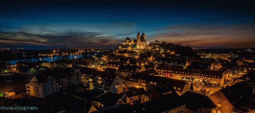 Brayzach am Rhein at Night