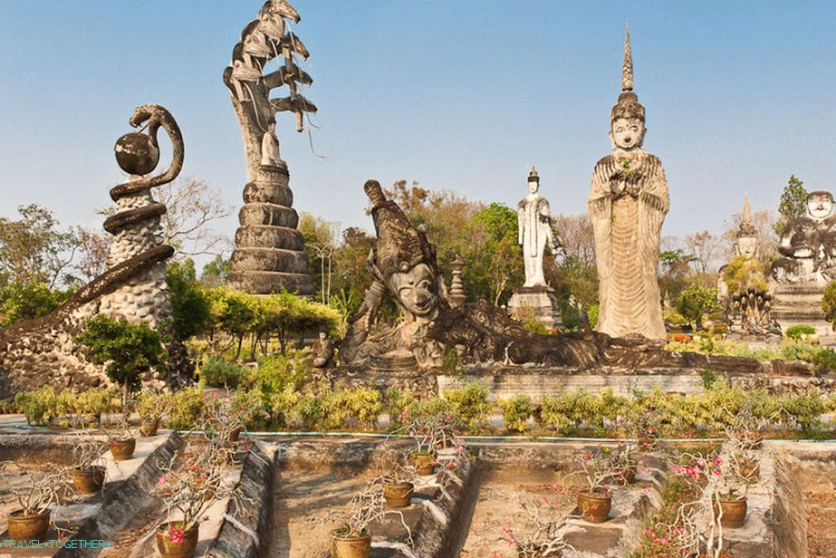 Buddha Sculpture Park Sala Keoku
