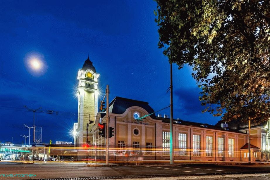 Train Station 
