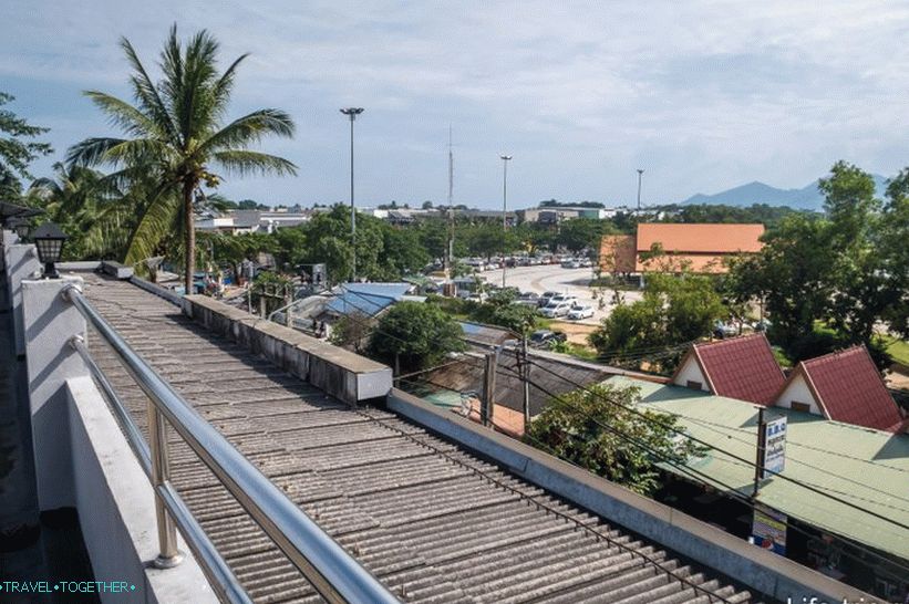 View from the roof of the Central Festival and the lake