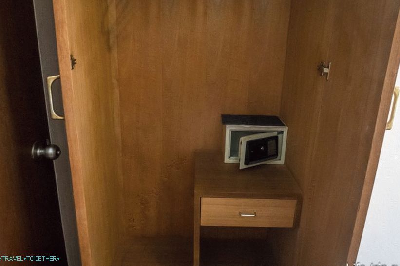 Budget Hotel in the heart of Chaweng - Chaweng Park Place