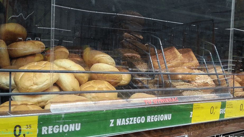 The usual bread also, and buns penny