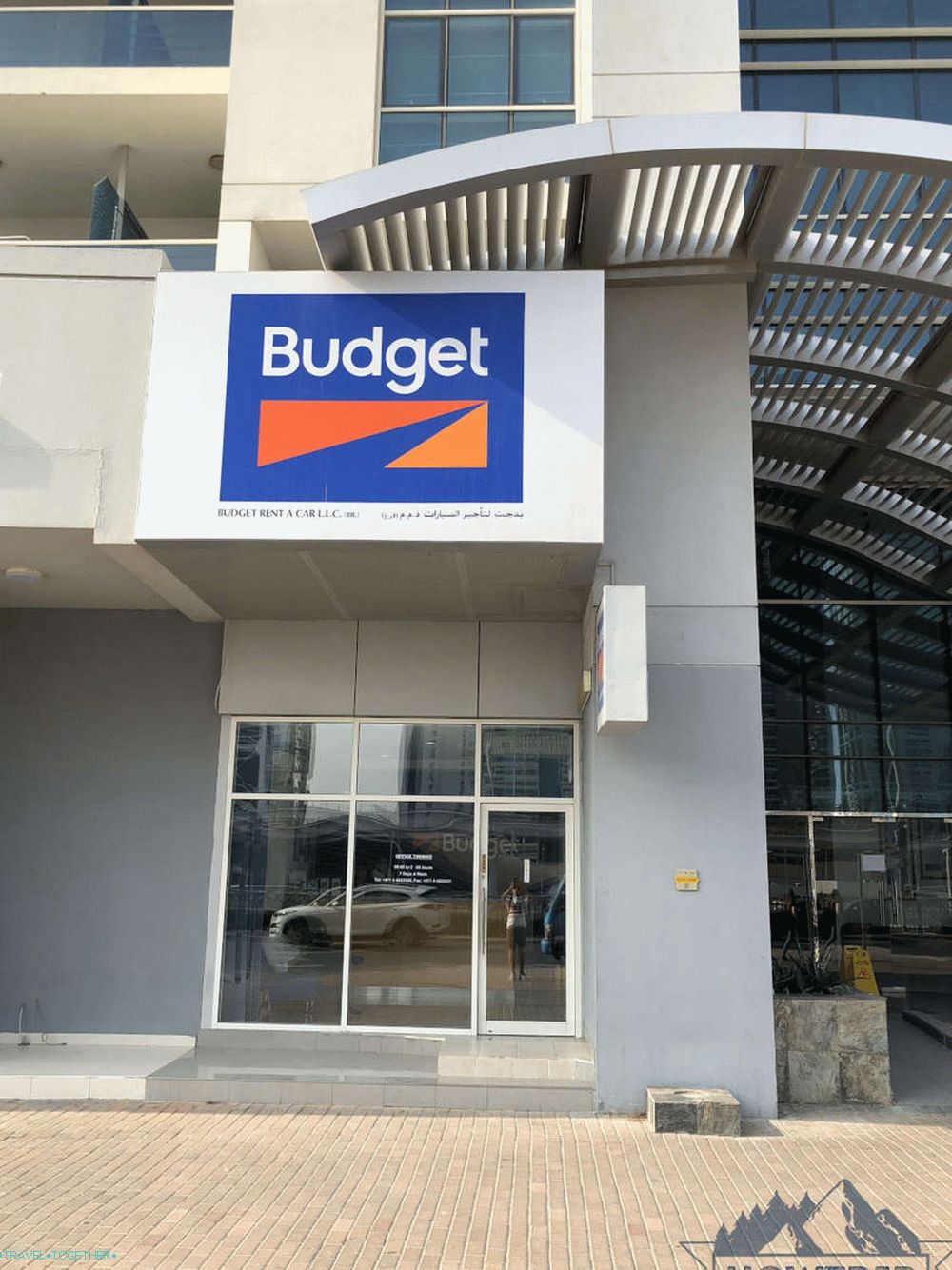 Rent a car in Dubai Budget