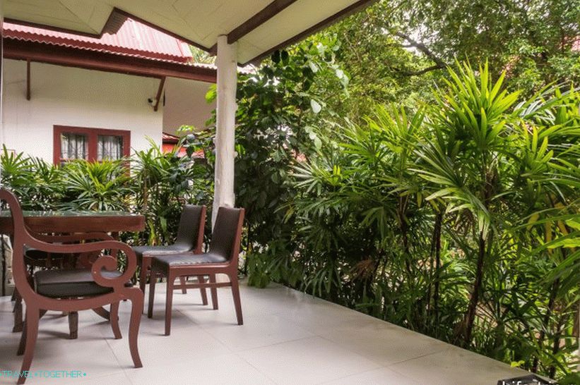 Chaweng Resort - Hotel on Chaweng for lovers of the old