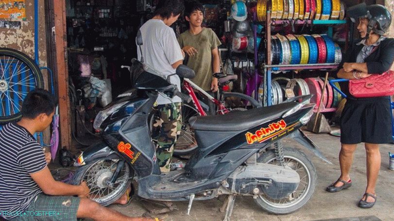 One of the Thai repair shops