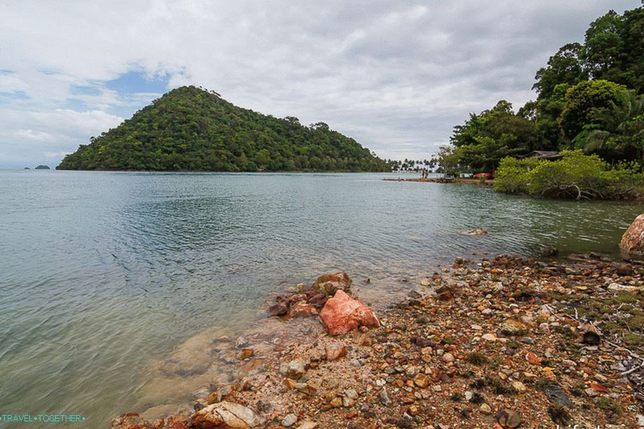 After Long Beach, you can take kayaks and swim in the neighboring islands