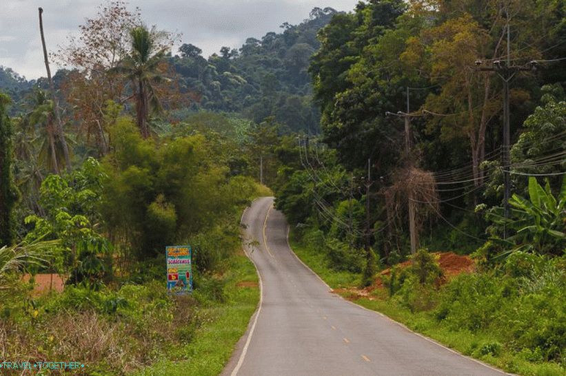 Road on the east coast of Koh Chang