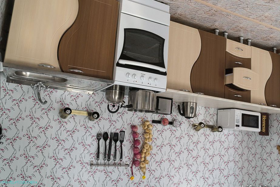 The kitchen in an upturned house is quite real