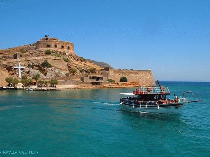 how to get to Spinaloga