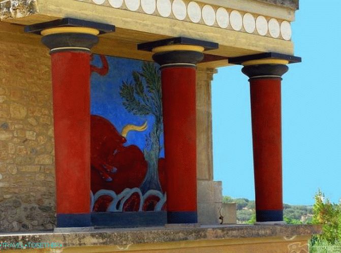 Sights of Crete. Legend of the Palace of Knossos