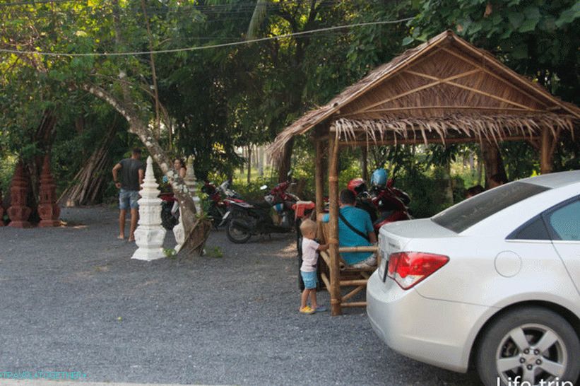 Dusit Dhewa - cultural center on Koh Samui