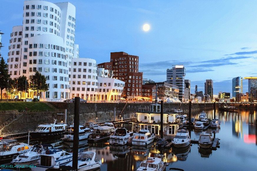 Düsseldorf - River Rhine