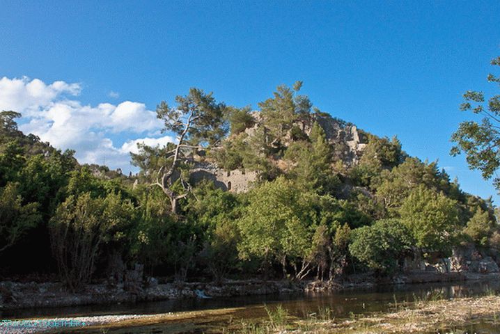 The city of Olympos on the left bank of the Ulupinar River.
