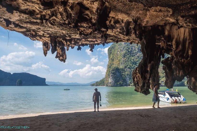 There will be a small grotto with stalactite