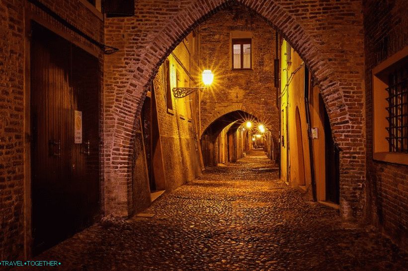 Ferrara at night