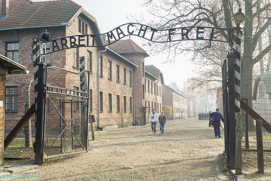 Concentration camp Auschwitz I - the inscription Labor frees