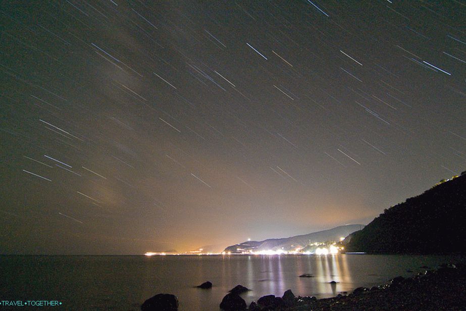 Crimean coast. ISO400, 11mm, f7.1, 1241sec