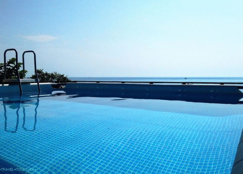 Where better to stay in Lazarevskoye and cheap - hotels list