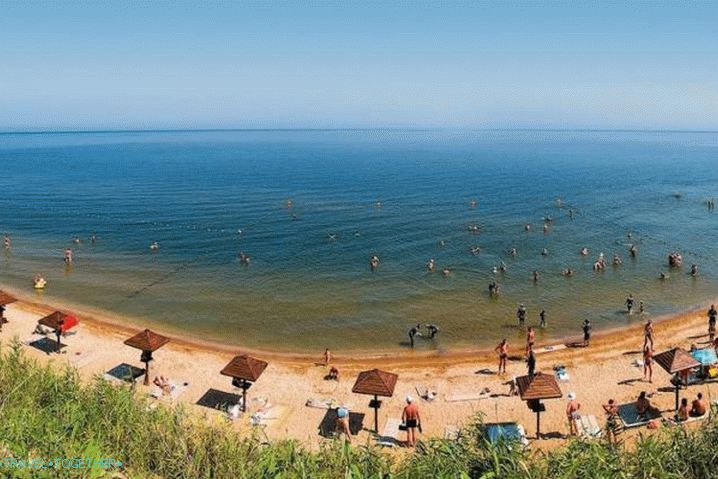 Stolitsa Golubitskaya, beaches