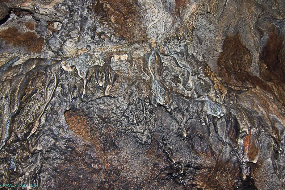Calcite deposits inside the second hall of Terpi-Koba