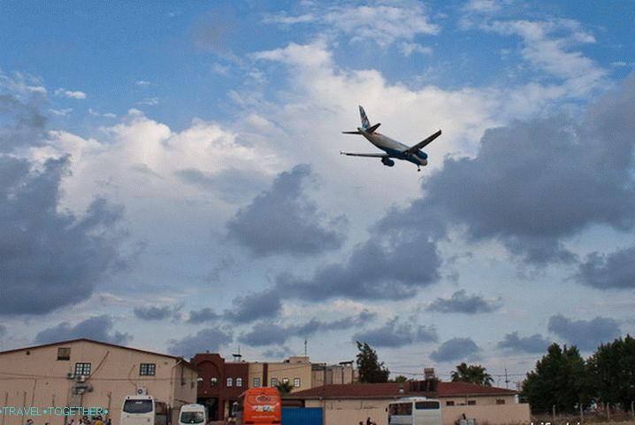 Aircraft over the shop. Antalya.