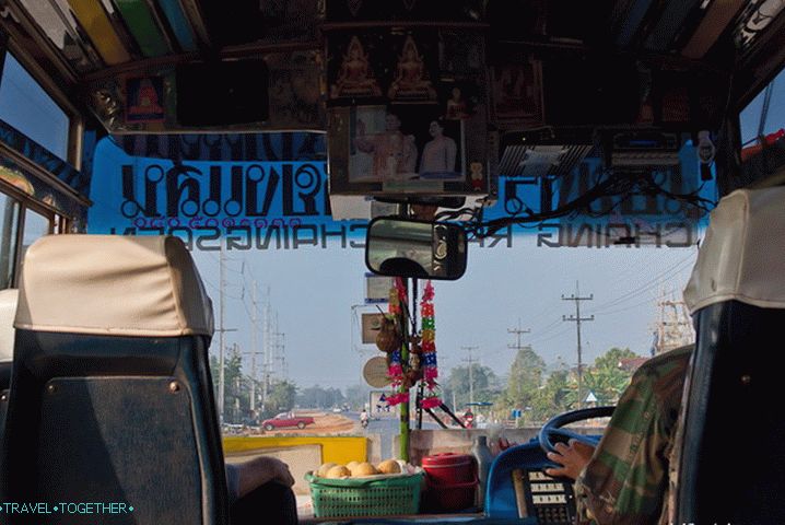 Bus Chiang Saen - Chiang Rai