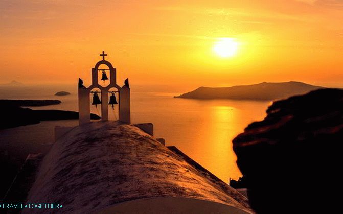 Last-minute tours: pro and contra