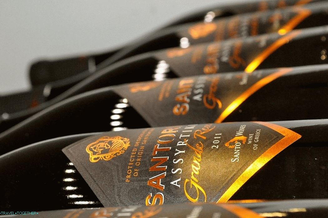 SANTORINI-ASSYRTIKO-GRANDE-RESERVE-2011