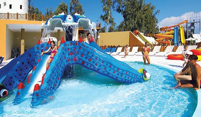  Fodele Beach & Water Park Holiday Resort