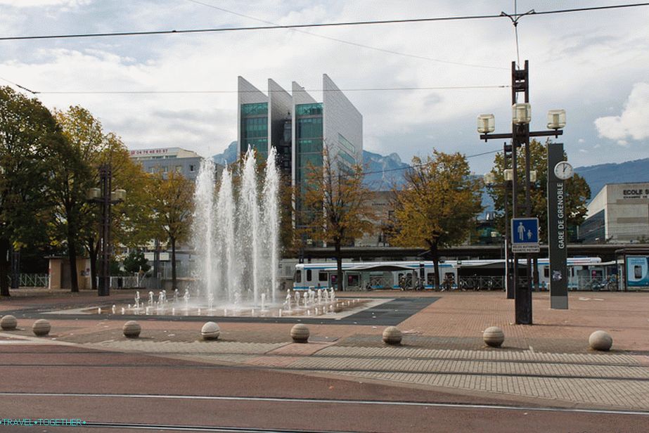 Fountain near the station Grenoble