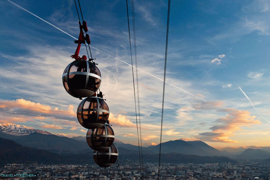 Eggs go down to evening Grenoble