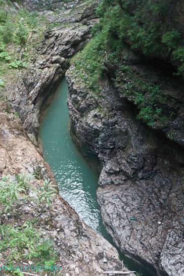Guam gorge in some places strongly narrowed