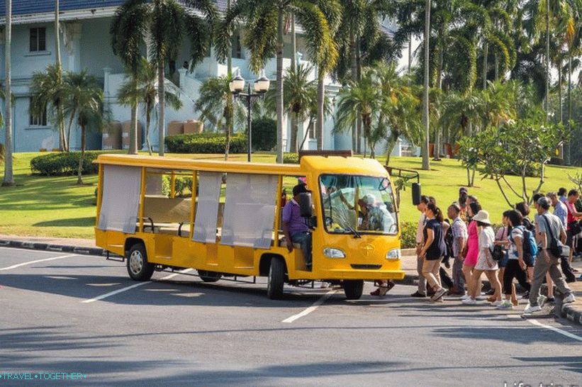 Yellow electric car for tourist groups