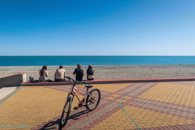 Imereti Embankment in Adler - the road to heaven