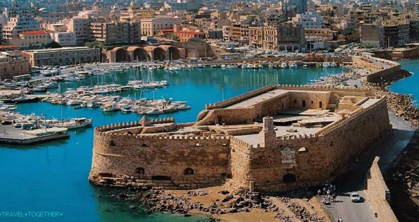 Castello a Mare or Kules