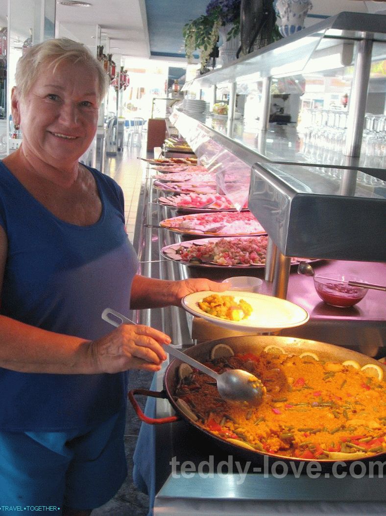 Here is an example of a restaurant with a buffet, entrance is 9 euro, there is an appetizer on the photo, the second side is the same, next is a table with hot soups, a cook counter, and there is a counter with sweets and ice cream separately. Eat as much as you want!