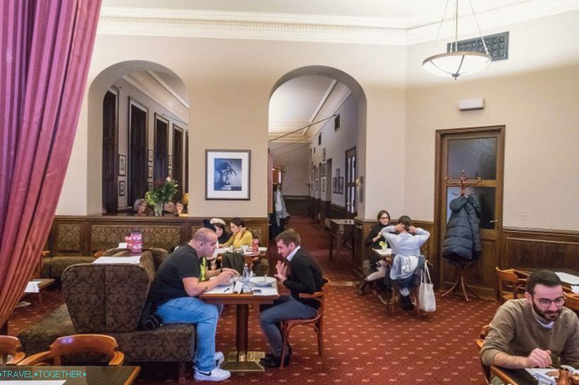 Cafe Louvre - a place for a cultural breakfast in Prague
