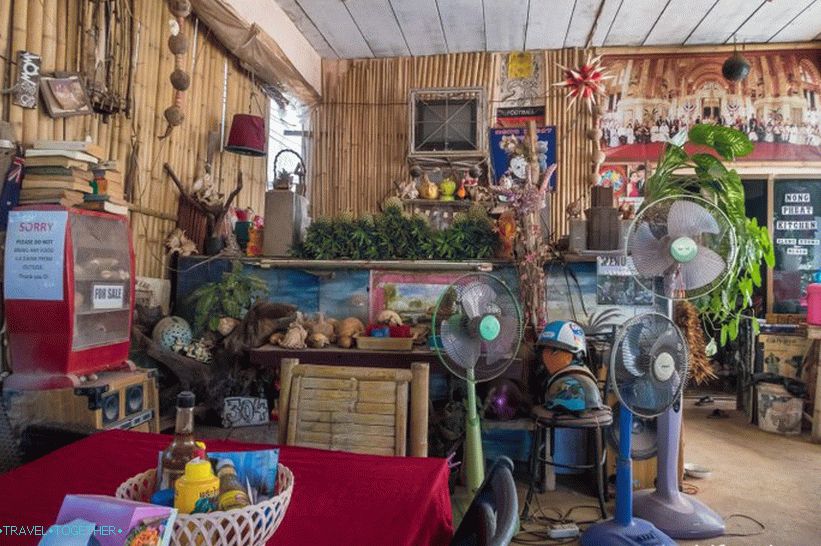 Cafe Nong Pheat - a dusty corner of Thai cuisine on Lanta