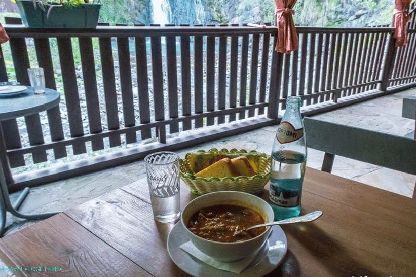 Snake Cafe - the only institution at Zmeikovskie waterfalls