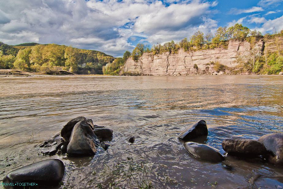 Bend of the White River, like a lake